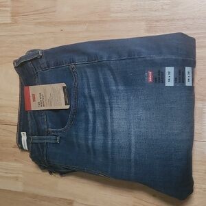 NWT Levis 725 High-Rise Bootcut Jeans
